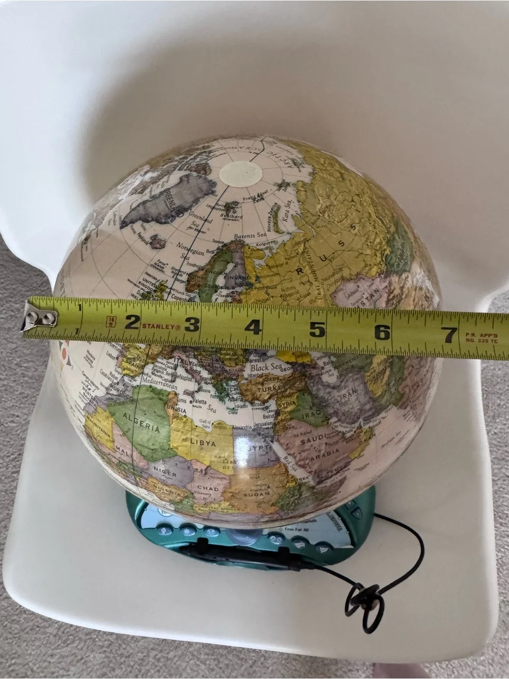 LeapFrog Interactive Talking Globe Eureka Challenge Tested Complete Homeschool